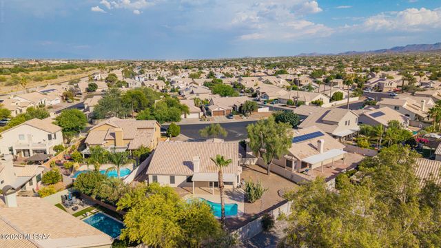 8411 N Mammoth Drive, Tucson, AZ 85743