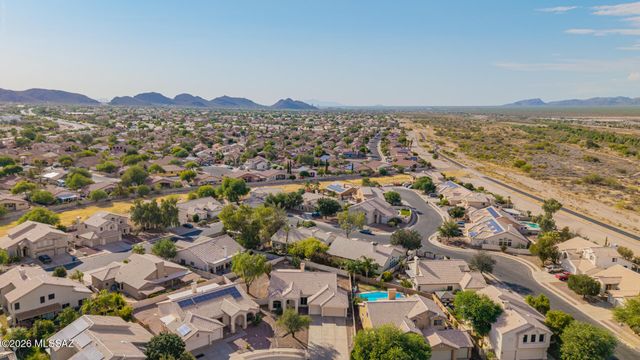 8411 N Mammoth Drive, Tucson, AZ 85743