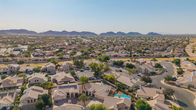 8411 N Mammoth Drive, Tucson, AZ 85743