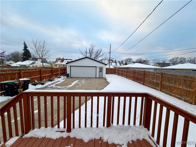 220 Highland Avenue, Tonawanda, NY 14150