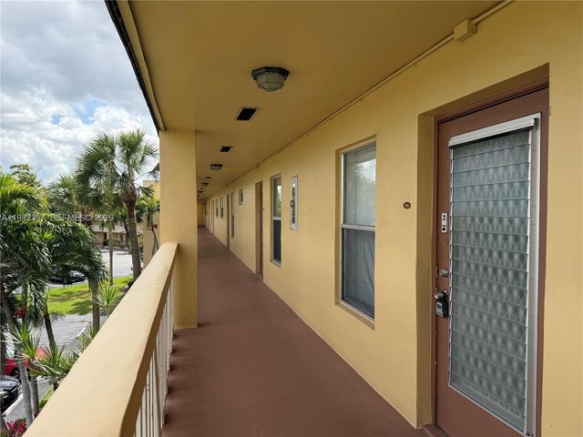6020 NW 64th Ave 306, Tamarac, FL 33319