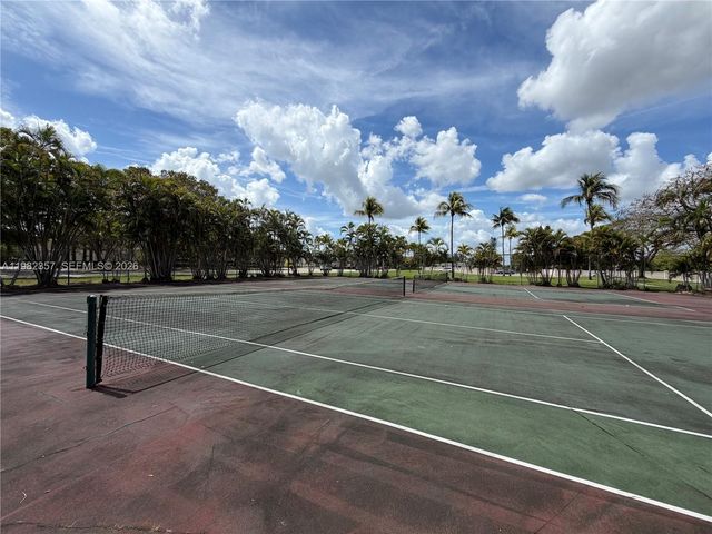 6020 NW 64th Ave 306, Tamarac, FL 33319