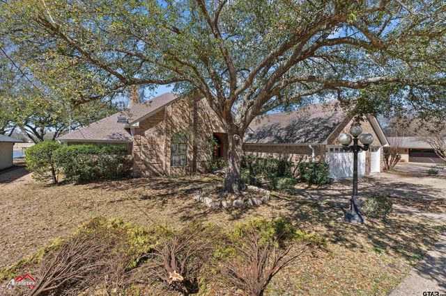 118 Williamsburg, Bullard, TX 75757