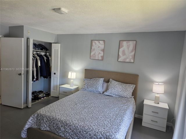 5825 Washington St 39, Hollywood, FL 33023