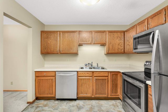 10726 Toledo Court, Bloomington, MN 55437