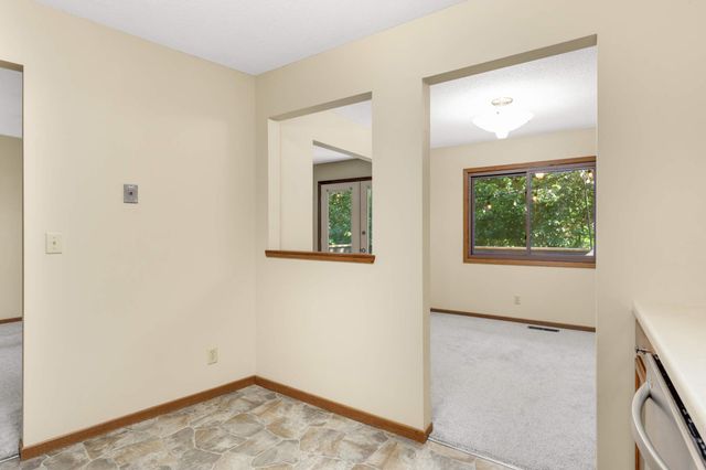 10726 Toledo Court, Bloomington, MN 55437