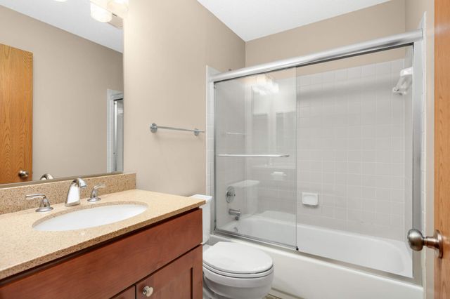 10726 Toledo Court, Bloomington, MN 55437