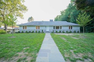 45 Frenchtown Road, Trumbull, CT 06611