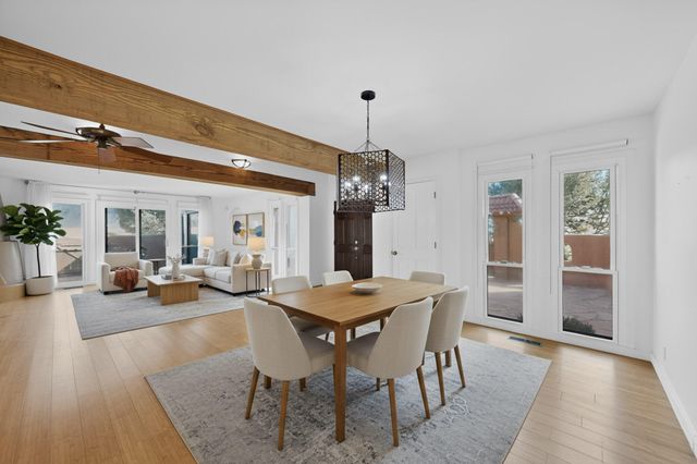 3 Zuni Trail N, Corrales, NM 87048