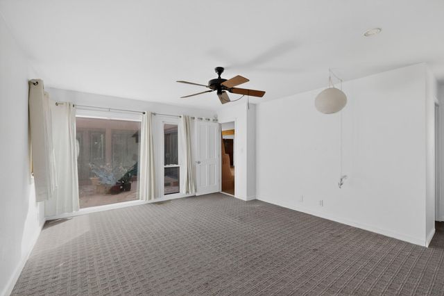 3 Zuni Trail N, Corrales, NM 87048