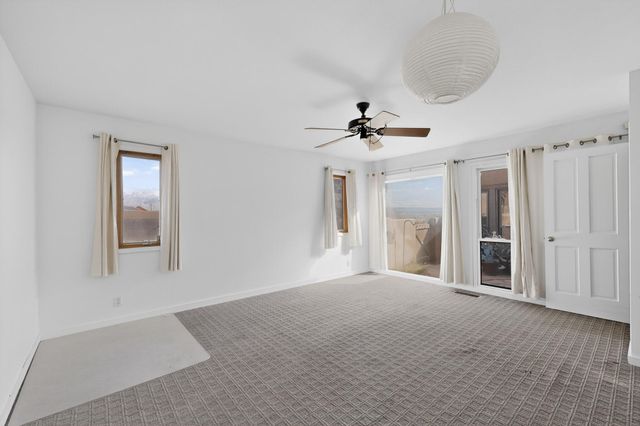 3 Zuni Trail N, Corrales, NM 87048