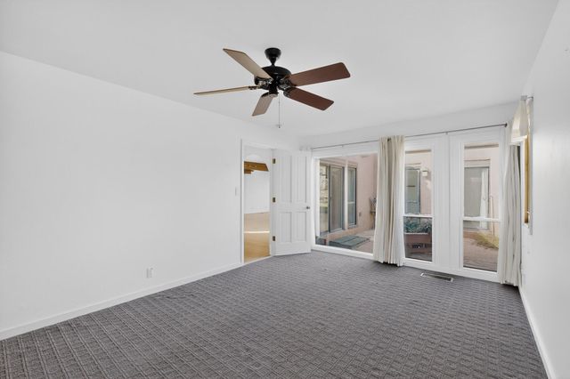 3 Zuni Trail N, Corrales, NM 87048