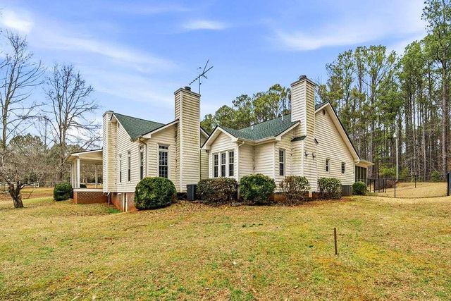 3639 Holly Springs Road, Rockmart, GA 30153