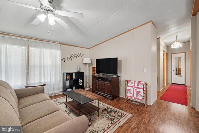 2685 TAMELA AVE, Dover, PA 17315