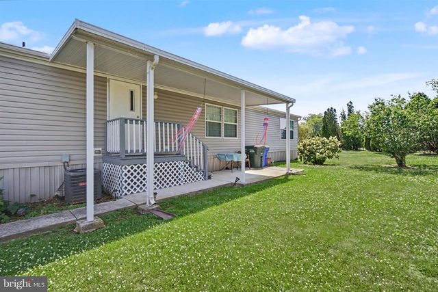 2685 TAMELA AVE, Dover, PA 17315
