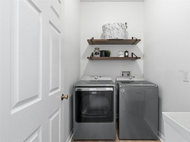 10017 OXFORD CHAPEL DRIVE, Tampa, FL 33647