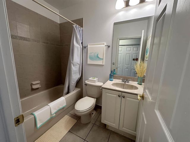 1602 Coastal Bay Boulevard, Boynton Beach, FL 33435