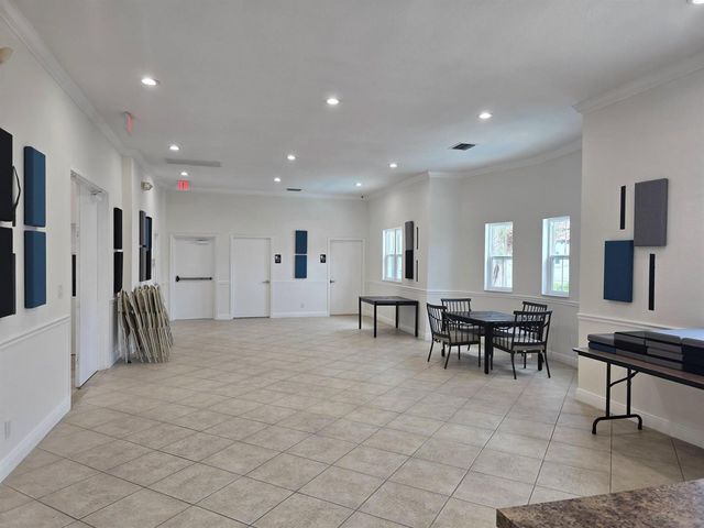 1602 Coastal Bay Boulevard, Boynton Beach, FL 33435