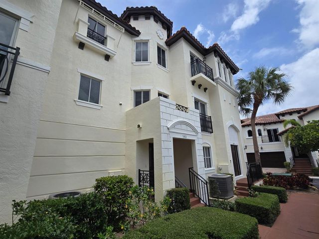 1602 Coastal Bay Boulevard, Boynton Beach, FL 33435