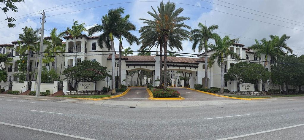 1602 Coastal Bay Boulevard, Boynton Beach, FL 33435