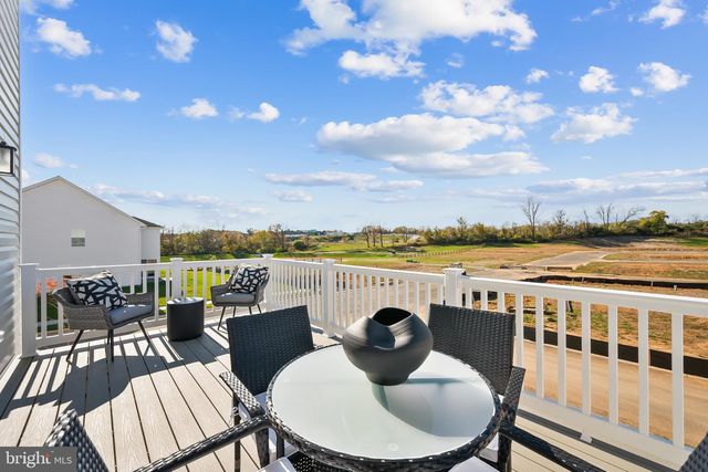 22 ALOMA ST, Charles Town, WV 25414