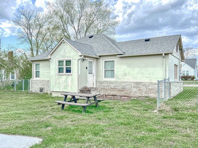 431 Elm St, Baxter, TN 38544