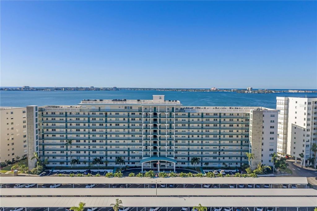 6020 SHORE BOULEVARD S 712, Gulfport, FL 33707