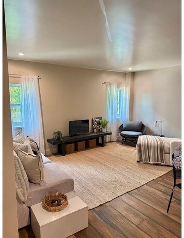 6211 W Northwest Highway G224, Dallas, TX 75225