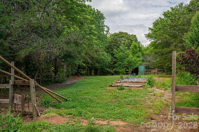 260 Houser Road, Blacksburg, SC 29702