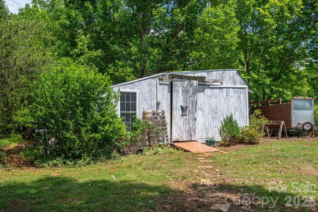260 Houser Road, Blacksburg, SC 29702