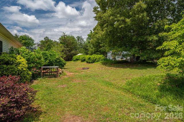 260 Houser Road, Blacksburg, SC 29702