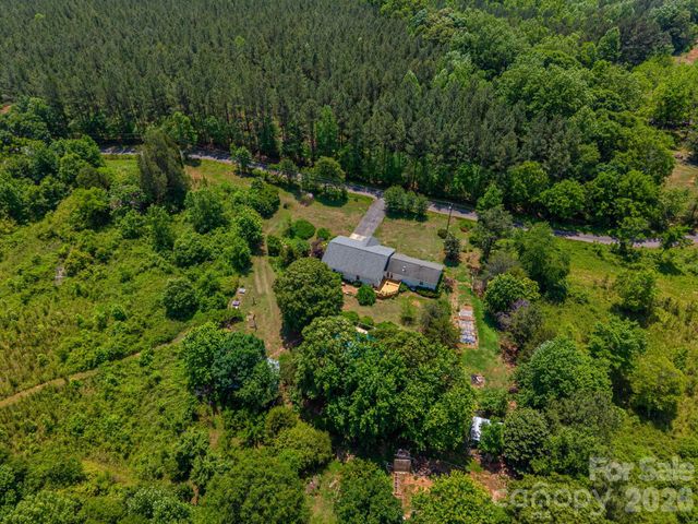 260 Houser Road, Blacksburg, SC 29702