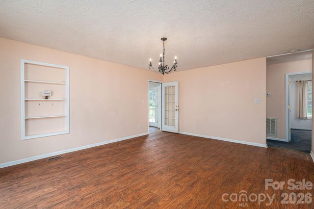 260 Houser Road, Blacksburg, SC 29702