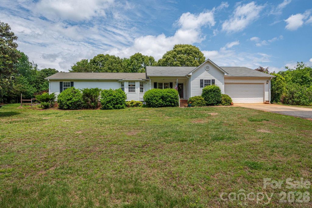 260 Houser Road, Blacksburg, SC 29702