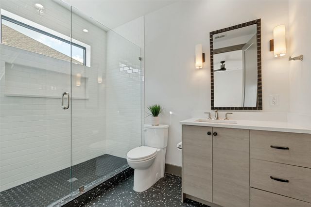 3716 W Beverly Drive, Dallas, TX 75209