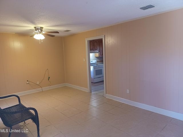1206 26th Street, Mccomb, MS 39648