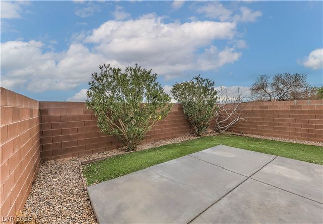 9032 Kimo Street, Las Vegas, NV 89123