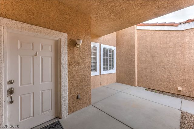 9032 Kimo Street, Las Vegas, NV 89123