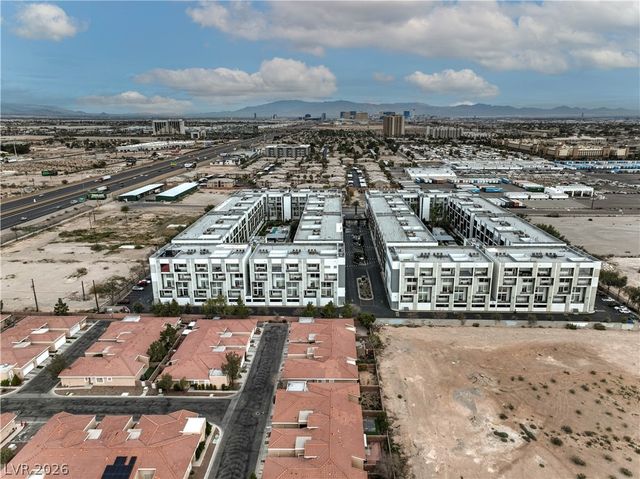9032 Kimo Street, Las Vegas, NV 89123