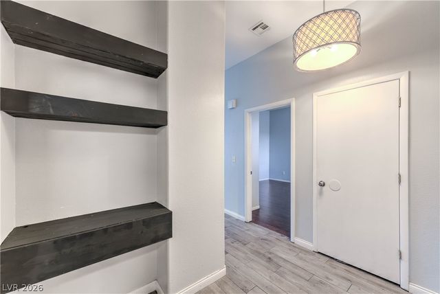 9032 Kimo Street, Las Vegas, NV 89123