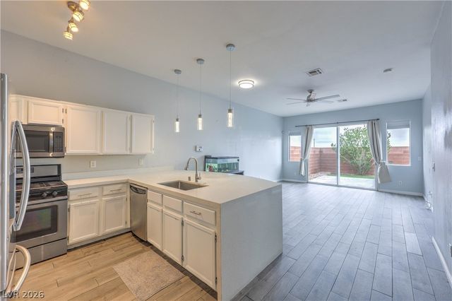 9032 Kimo Street, Las Vegas, NV 89123