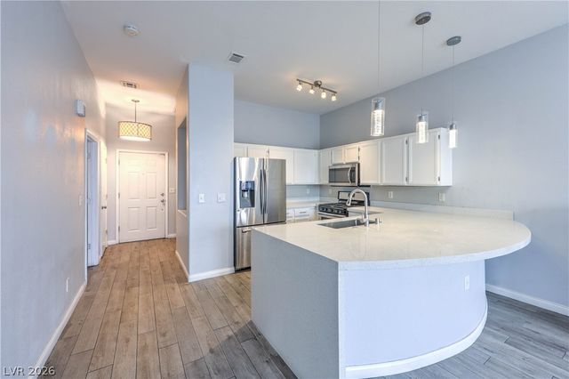 9032 Kimo Street, Las Vegas, NV 89123