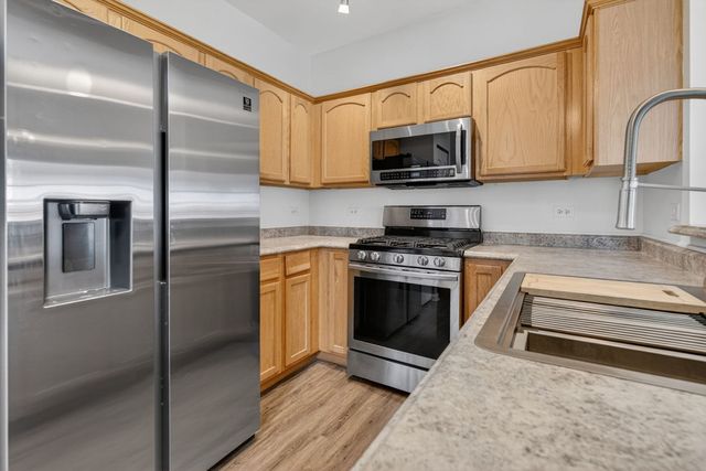 1120 Coneflower Court, Minooka, IL 60447