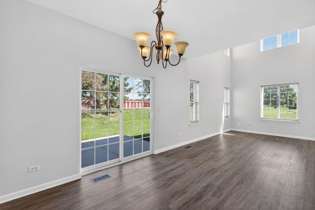 1120 Coneflower Court, Minooka, IL 60447