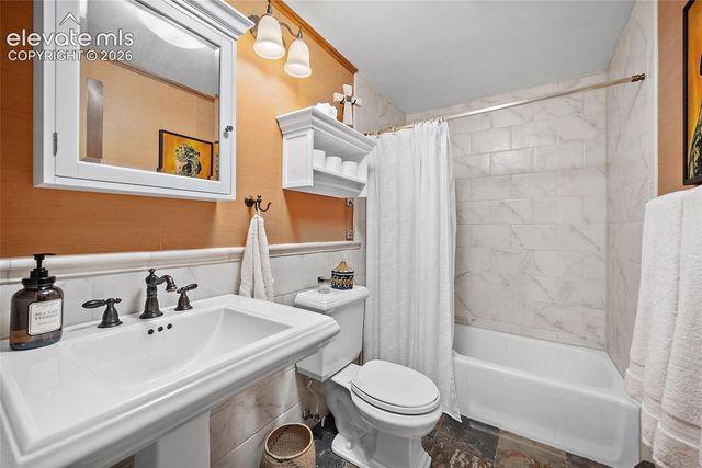 6030 Castlewood Lane, Colorado Springs, CO 80918