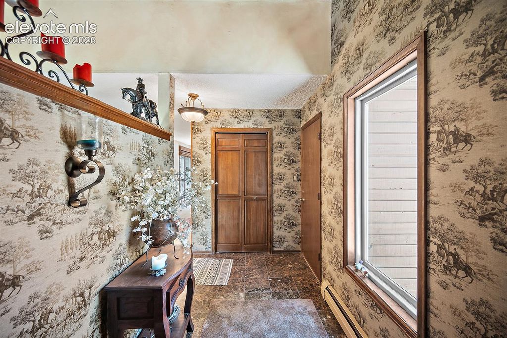 6030 Castlewood Lane, Colorado Springs, CO 80918 — photo 5