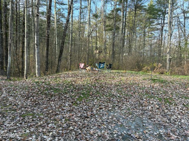 63-140 LeMayville Way, Hampton, NY 12887