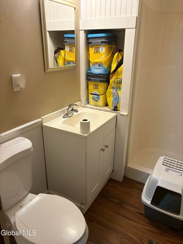 63-140 LeMayville Way, Hampton, NY 12887