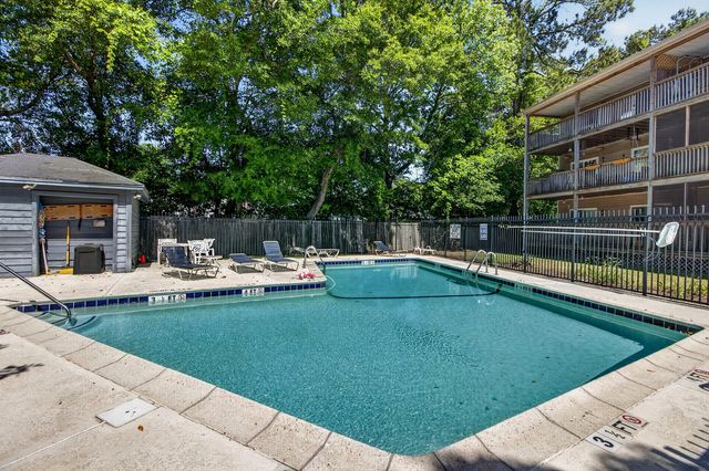 1530 Fort Johnson Apt 1k, Charleston, SC 29412