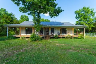 411 Fay Creek Rd, Wartrace, TN 37183